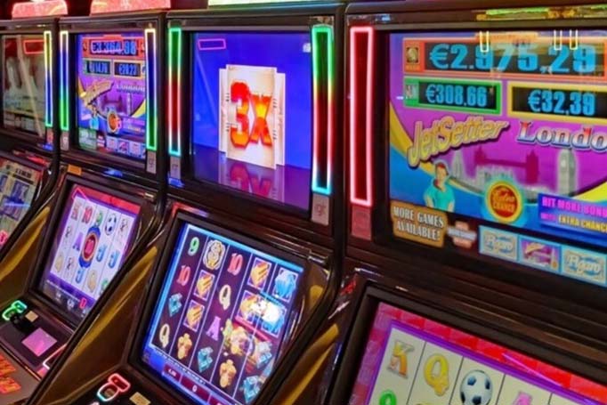 Slot machines 17589